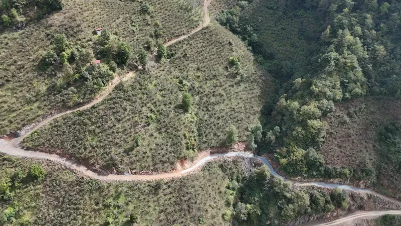 ALTINORDU BELEDİYESİ VATANDAŞLARIN YOL GENİŞLETME İSTEĞİNİ GERÇEKLEŞTİRDİ