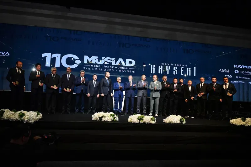 Bakan Yerlikaya ve Başkan Büyükkılıç, MÜSİAD Genel İdare Kurulu Toplantısı’na Katıldı