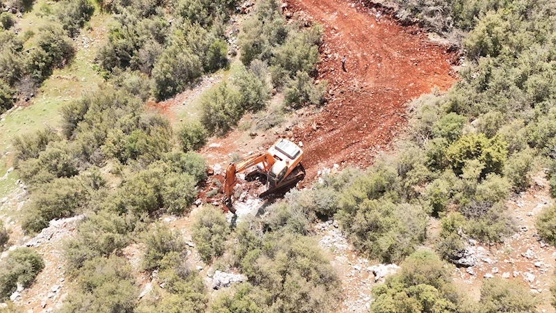 BAŞKAN YILMAZ SARILAR’DA YILLARIN SORUNUNU ÇÖZDÜ