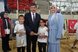 Başkan Aksun, 19 Mayıs Coşkusunu Gençlerle Birlikte Yaşadı