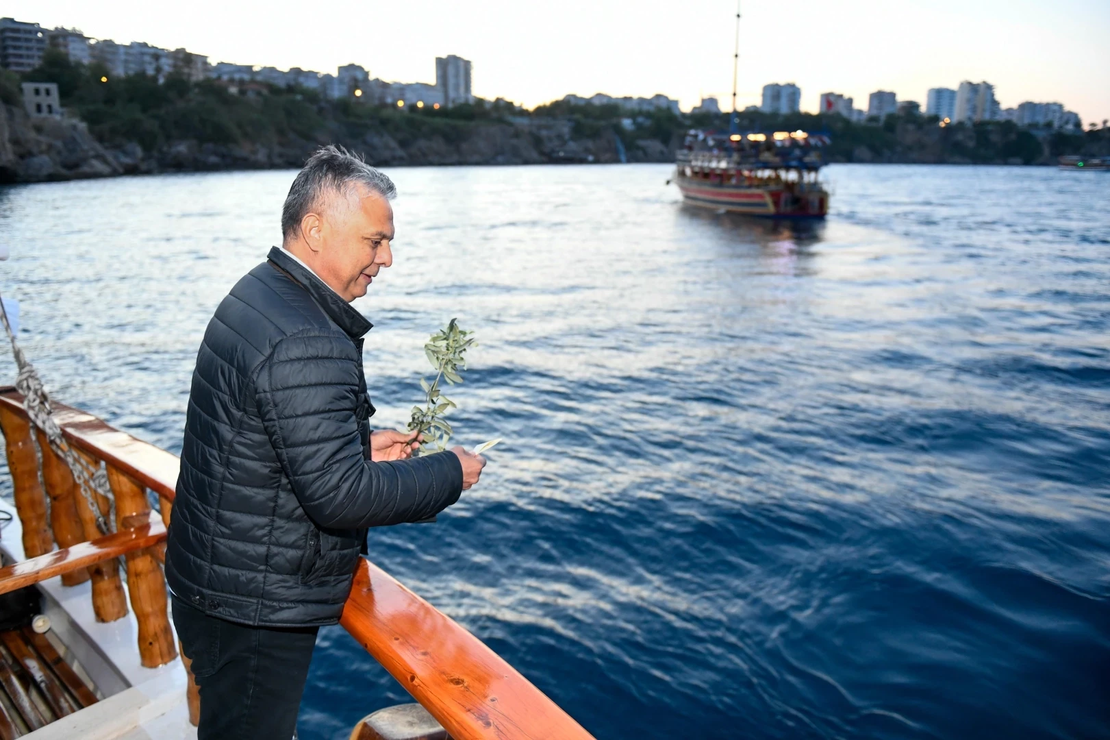 Dilekler, Akdeniz’in mavilikleriyle buluşacak