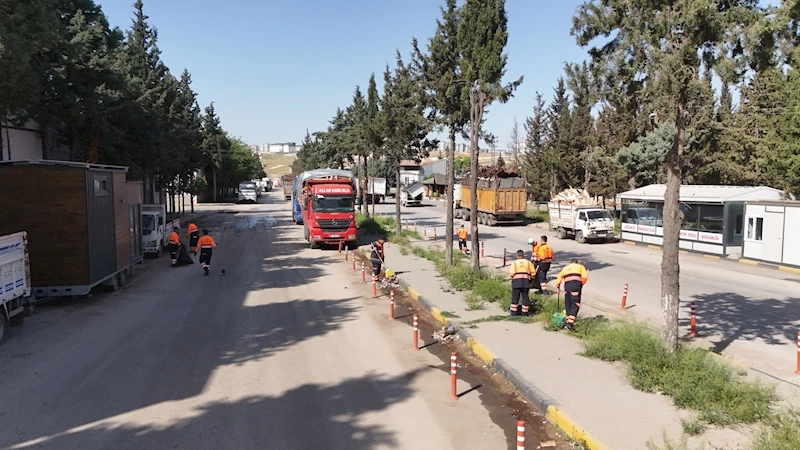 ŞEHİTKAMİL BAŞTAN AŞAĞI TEMİZLENİYOR