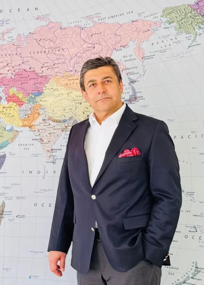 MİLLETİN YENİDEN DOĞUŞUDUR KUCAKLAŞMAK..