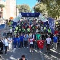 Çocukların Heykel